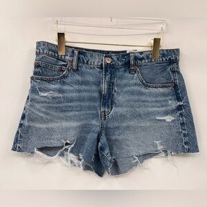 American Eagle distressed‎ denim shorts size 10 NWT
